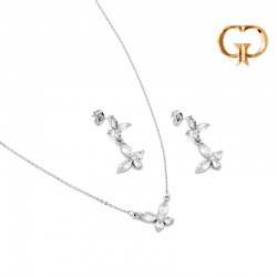 J1304 -  JUEGO EN RODIO...